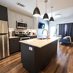 Studio Apartment - Inthephiladelphia